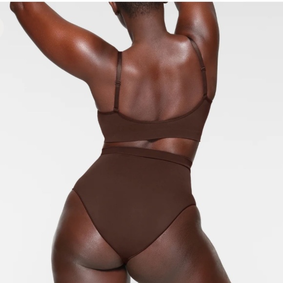 NEW SKIMS SEAMLESS SCULPT BRALETTE ESPRESSO or COCOA size Large - Picture 2 of 6